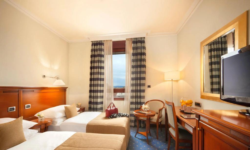 hotel image 38