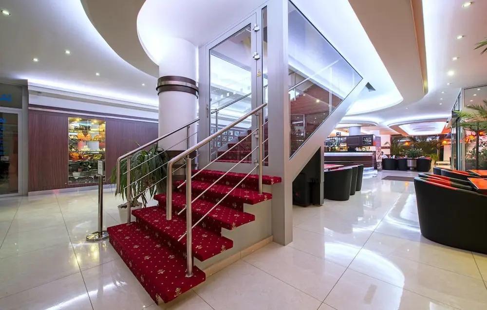 hotel image 8