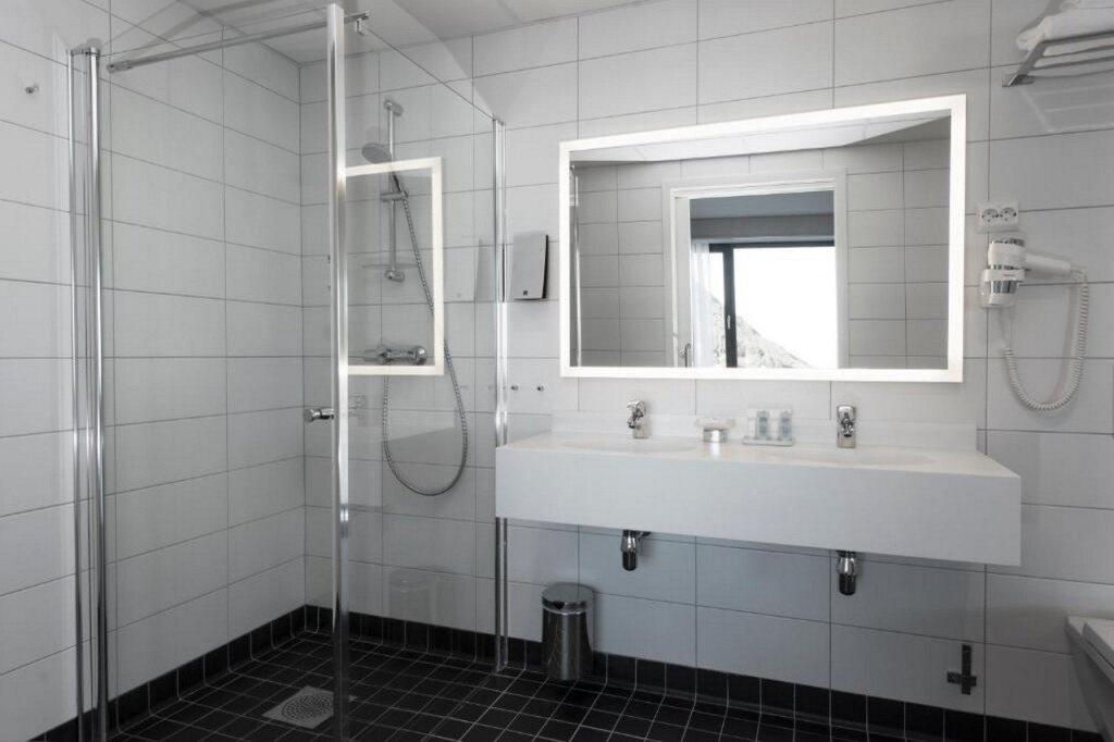 hotel image 43