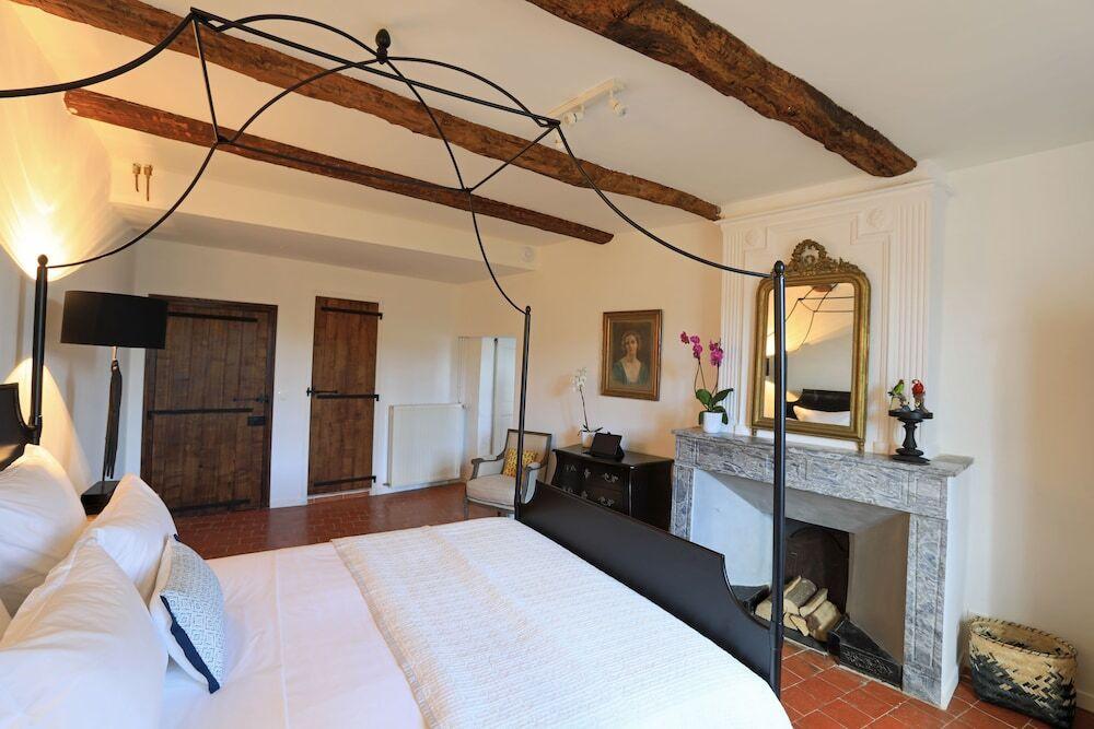 hotel image 16