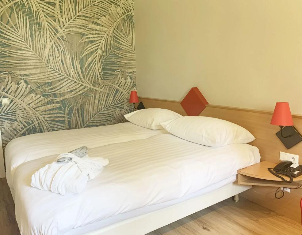 hotel image 16