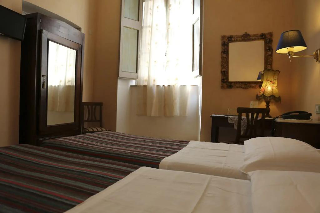 hotel image 13
