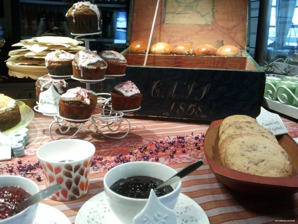 hotel image 11