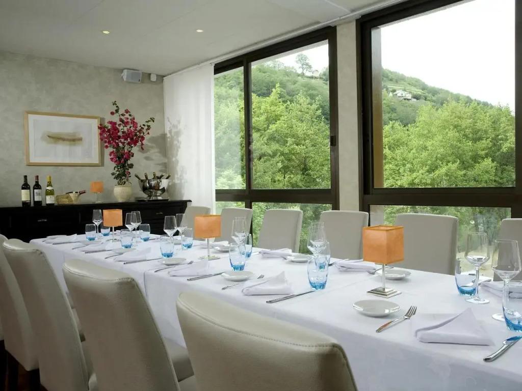 hotel image 16