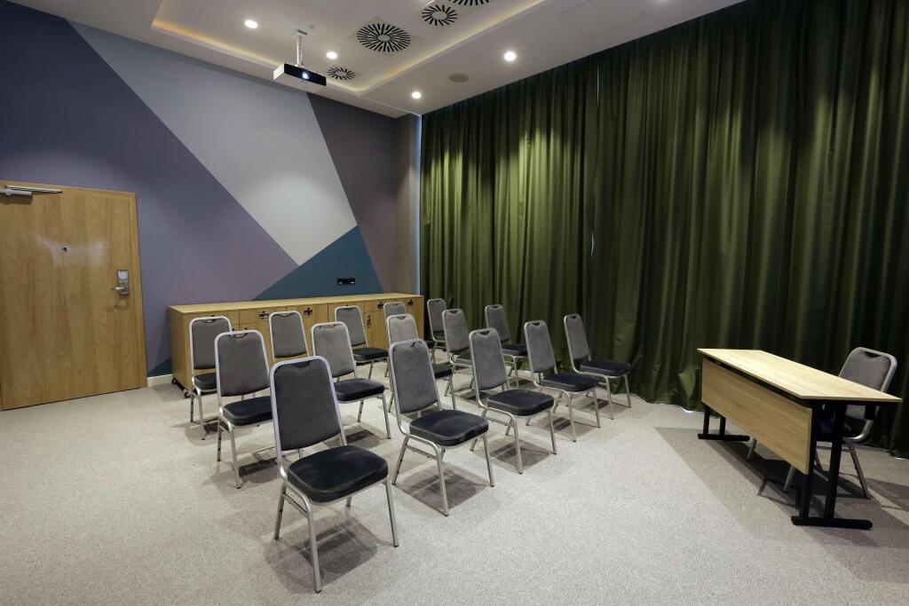 hotel image 13