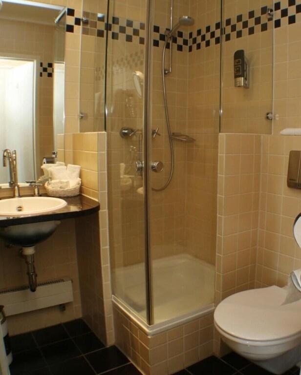 hotel image 13