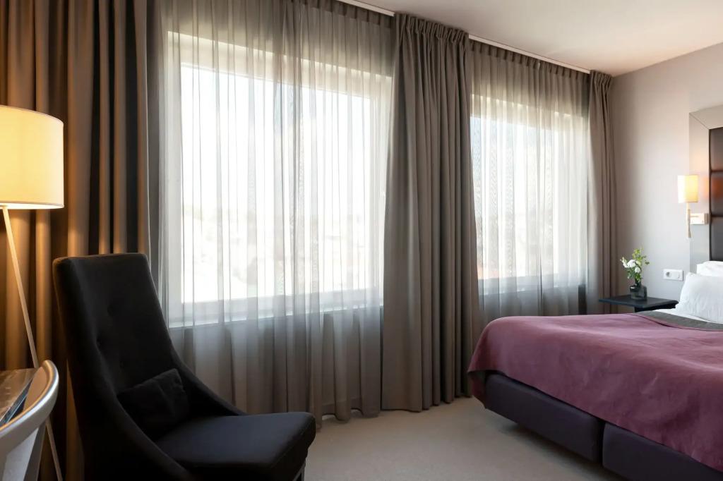 hotel image 10