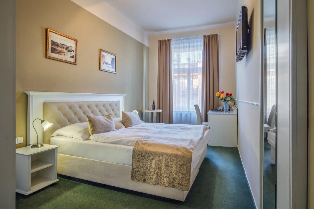 hotel image 15