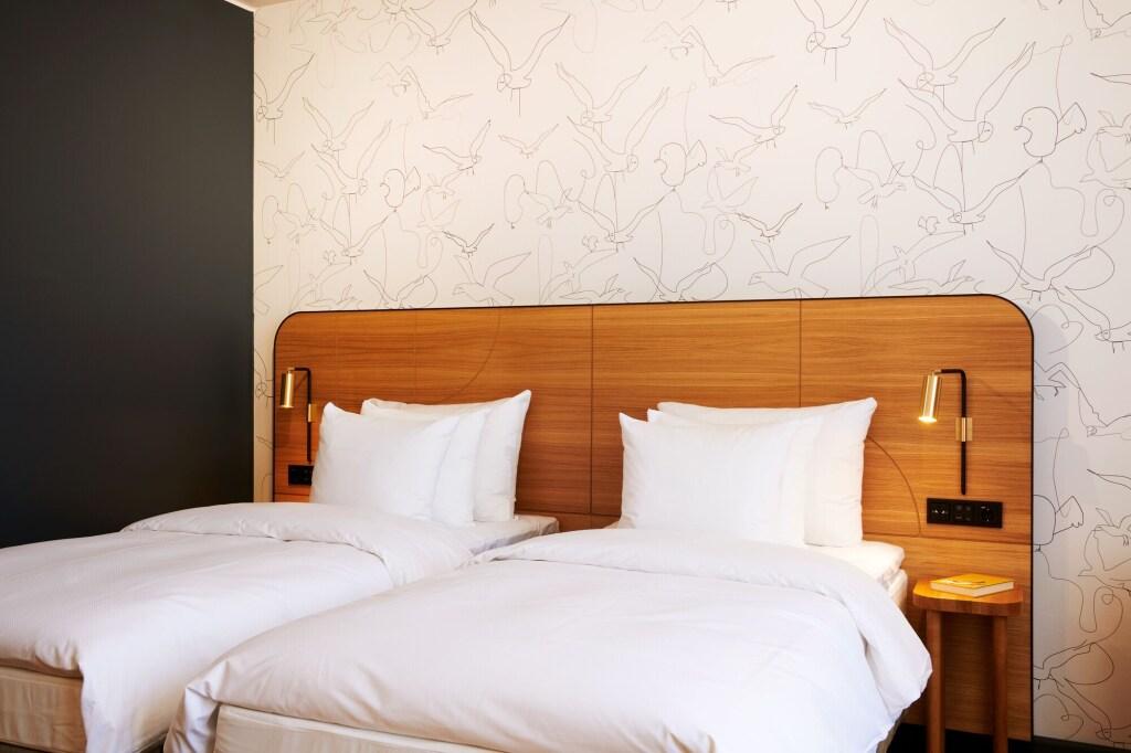 hotel image 16