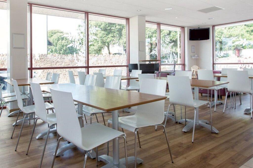 hotel image 10