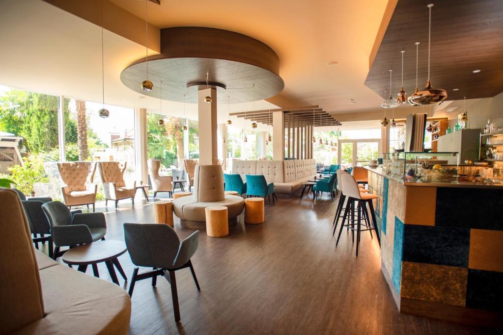 hotel image 12