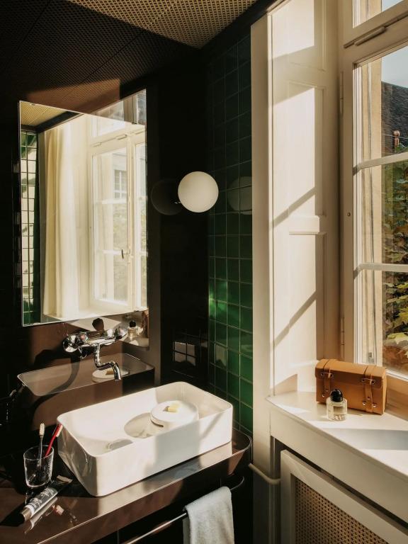 hotel image 8