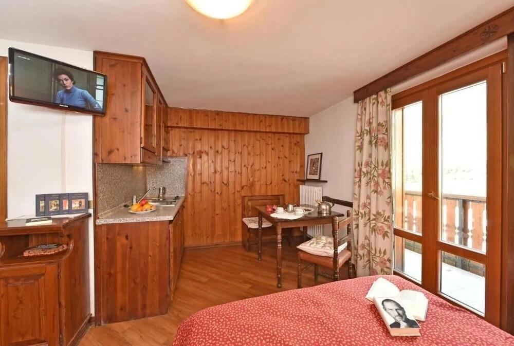hotel image 11