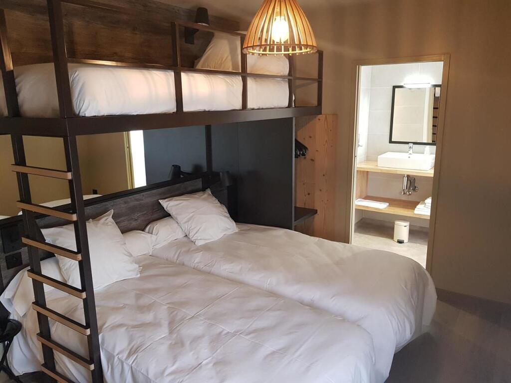 hotel image 16