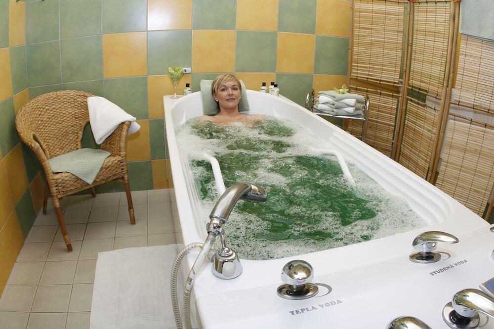 hotel image 38