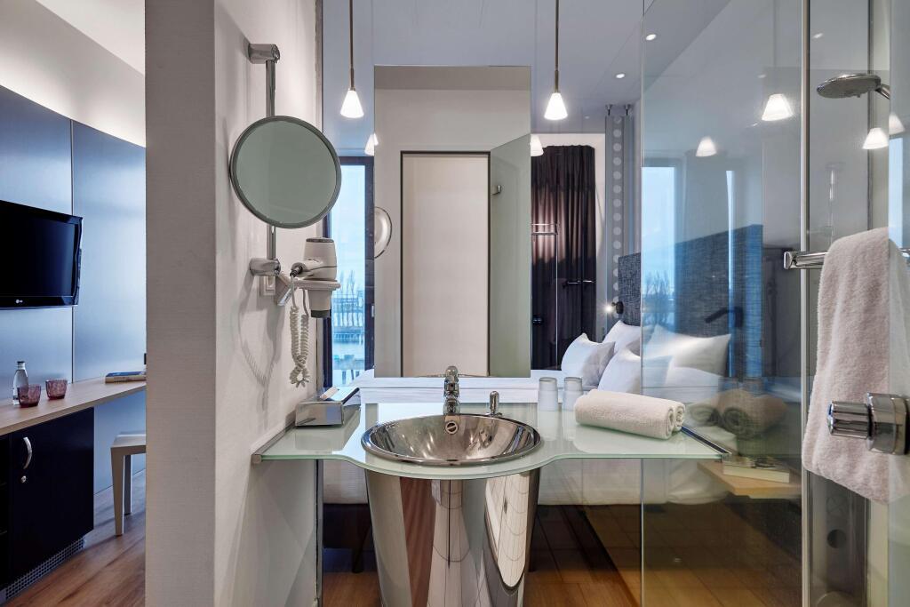 hotel image 15