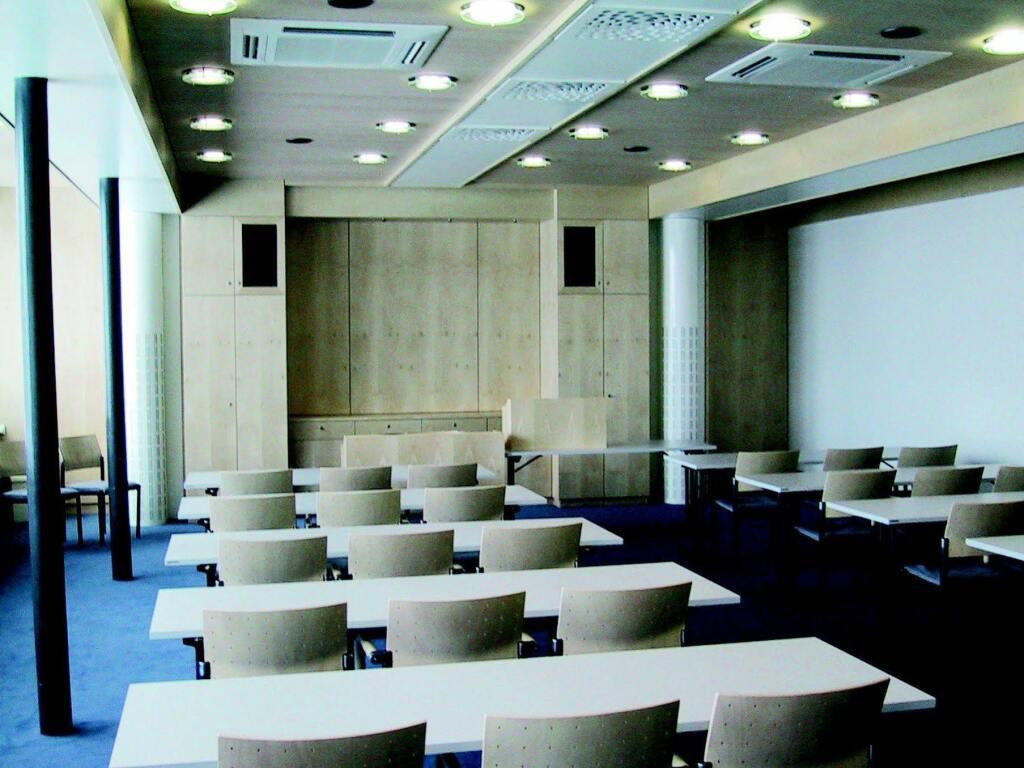 hotel image 10