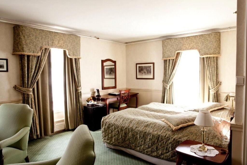 hotel image 13