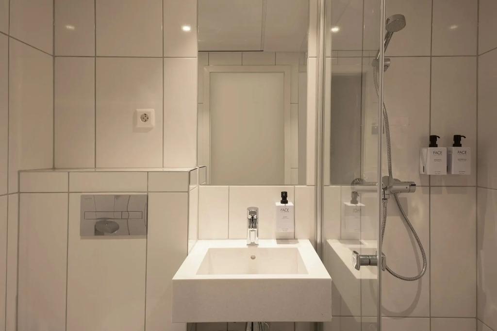 hotel image 38