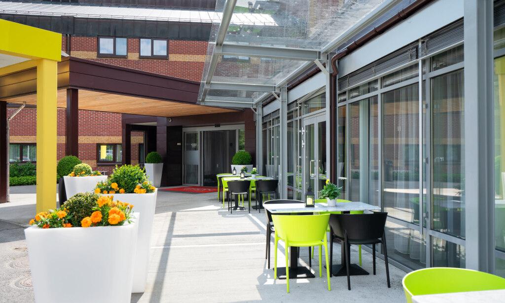 hotel image 10