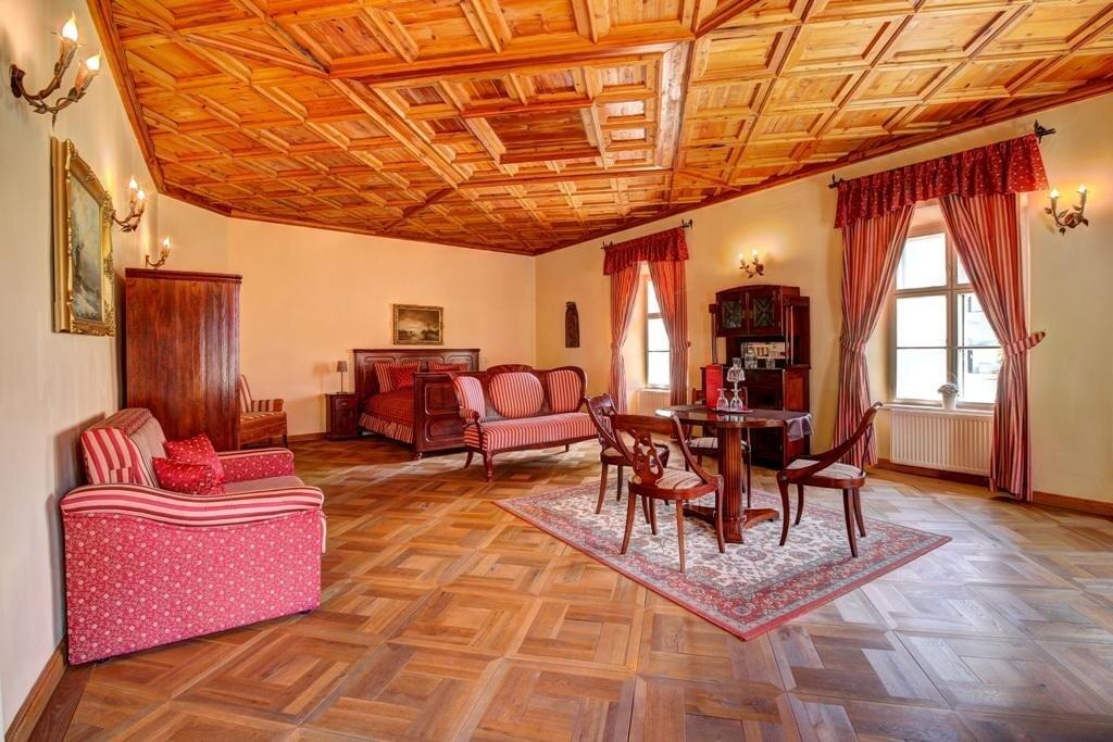 hotel image 9