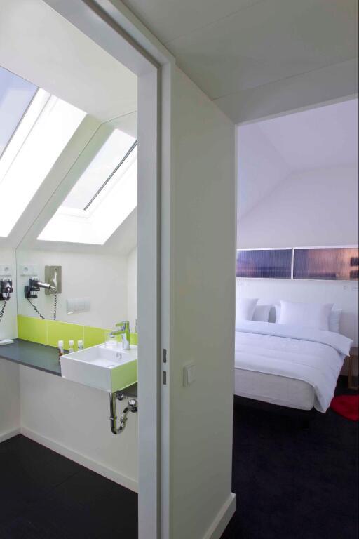 hotel image 18