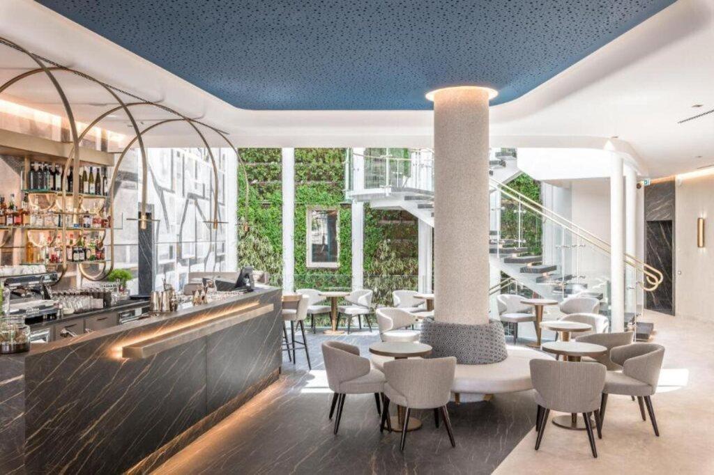 hotel image 11