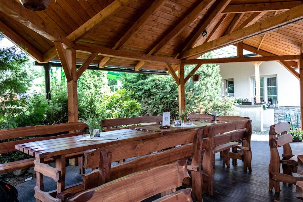 hotel image 16