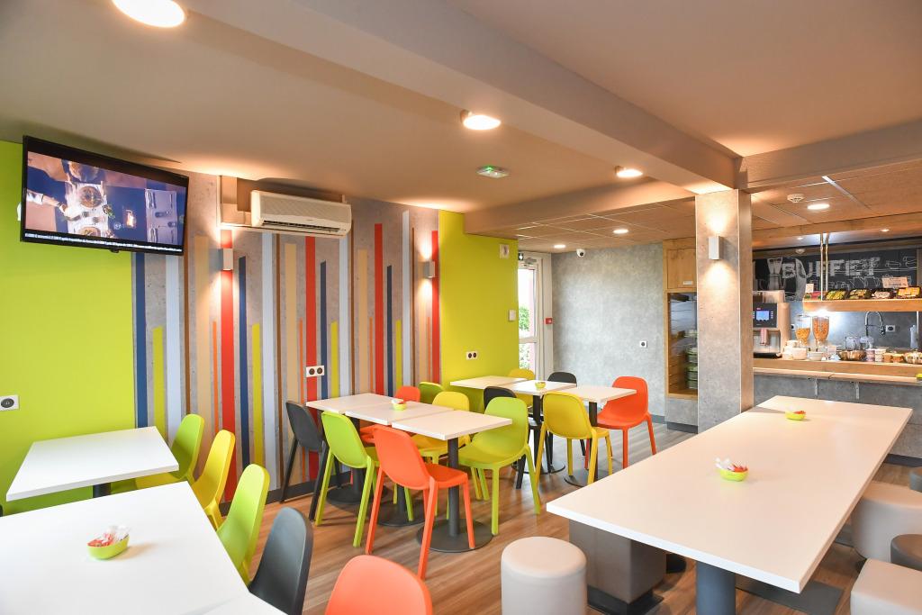 hotel image 9