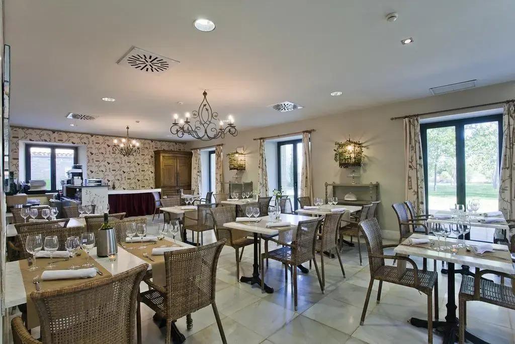 hotel image 15