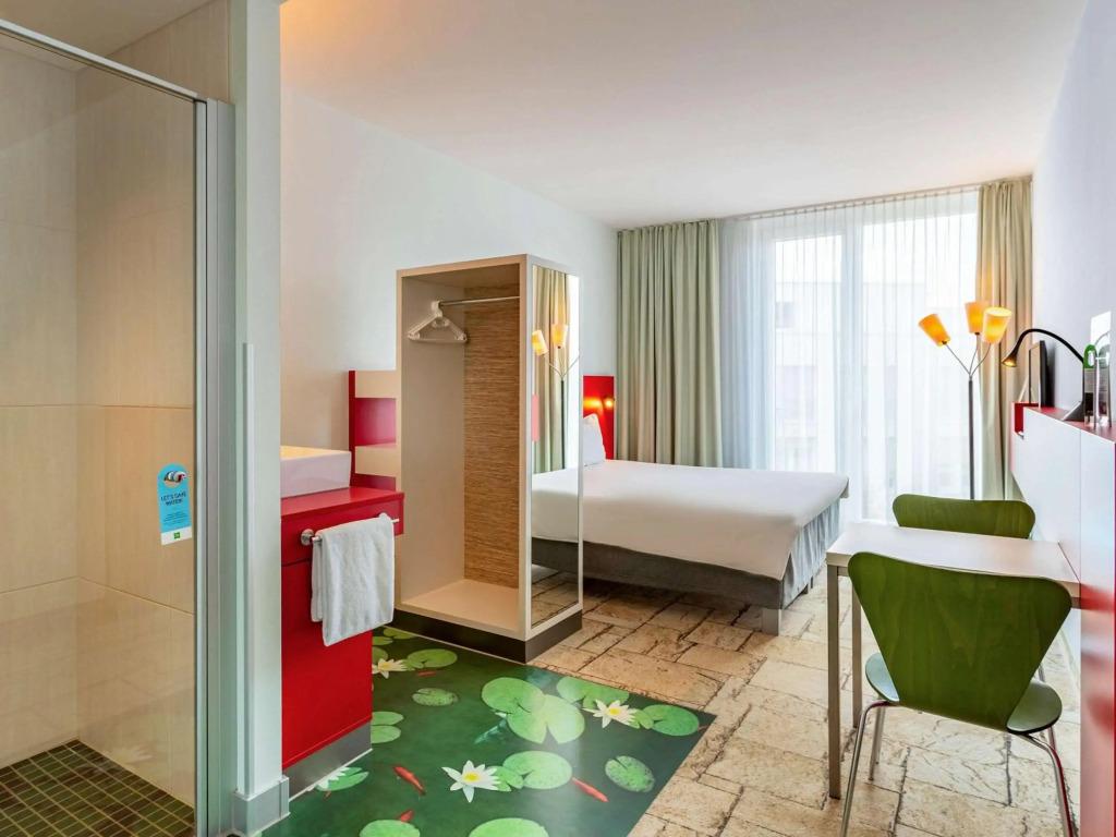 hotel image 11