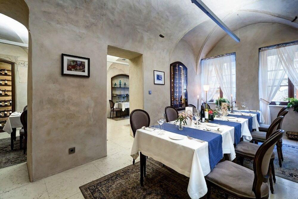 hotel image 32