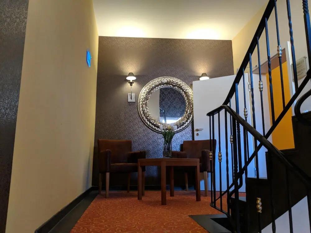 hotel image 13