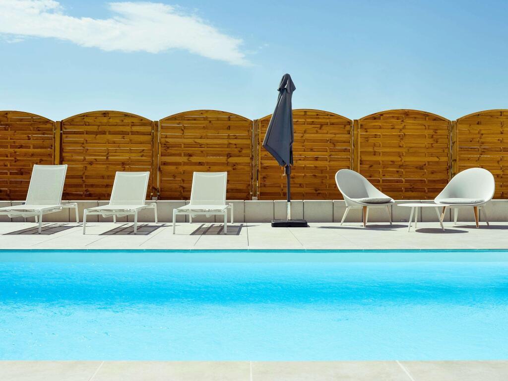 hotel image 9