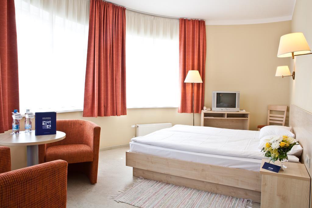 hotel image 13