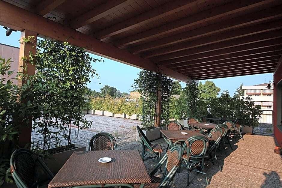 hotel image 14