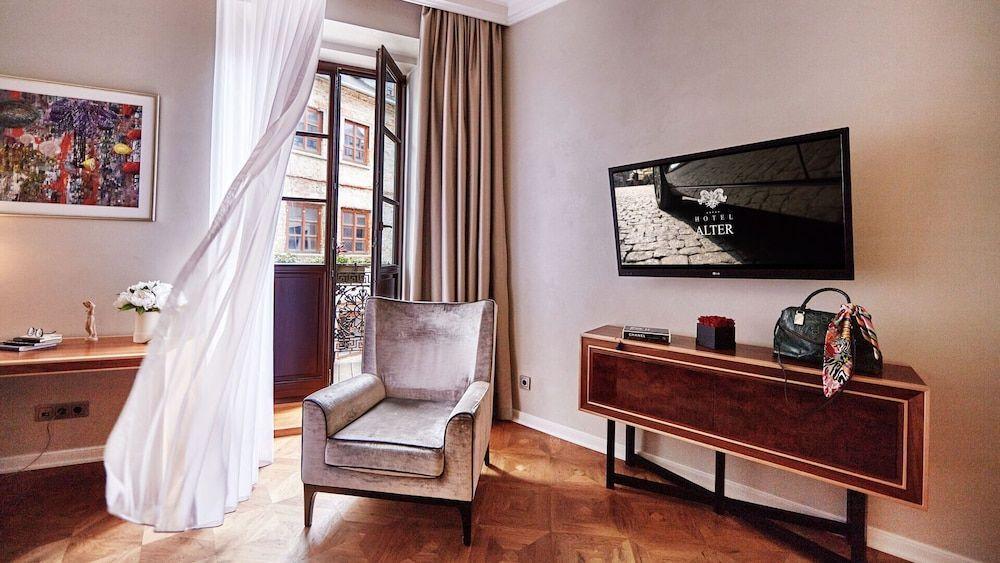 hotel image 13