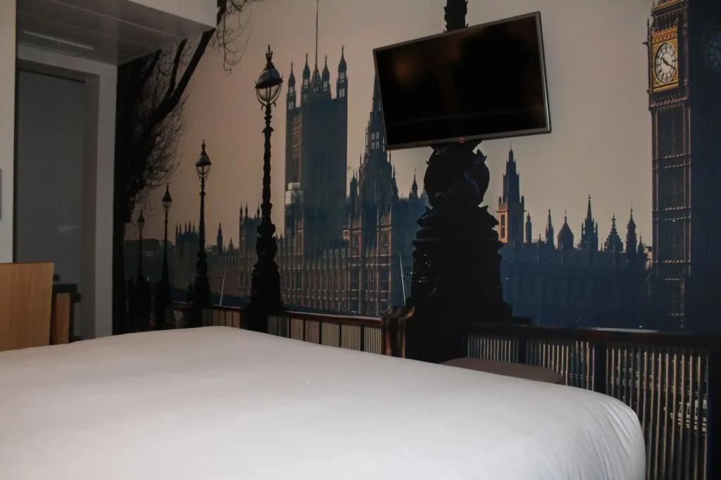 hotel image 8