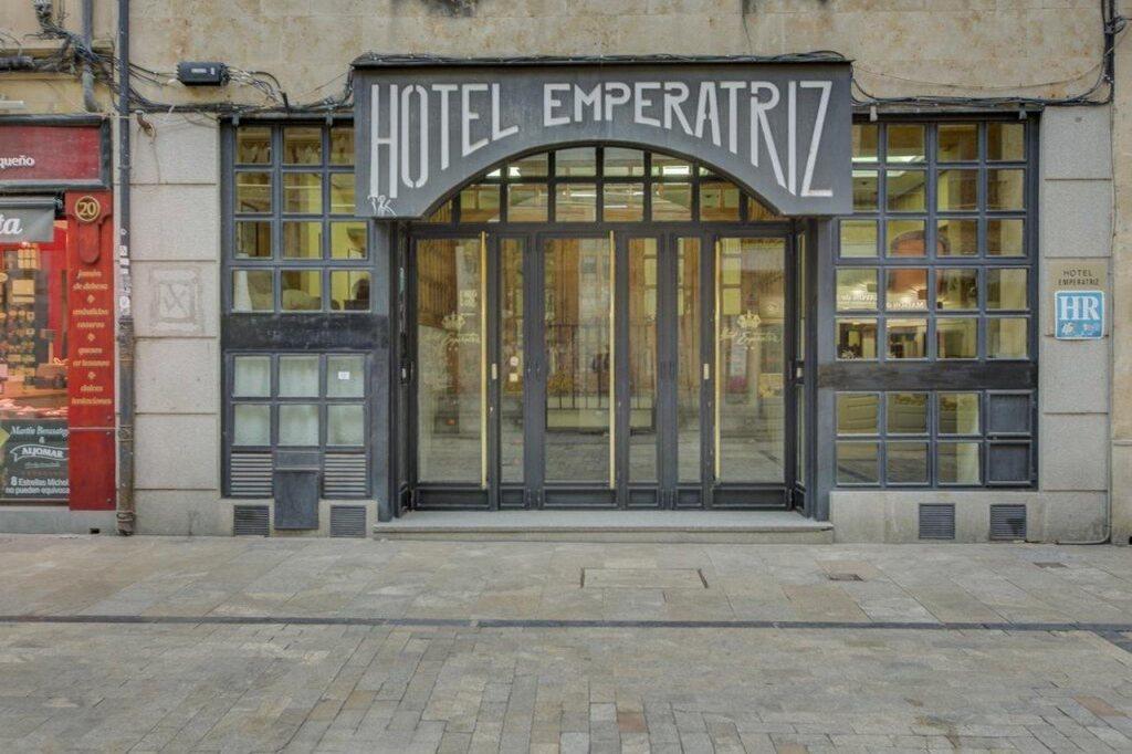hotel image 12