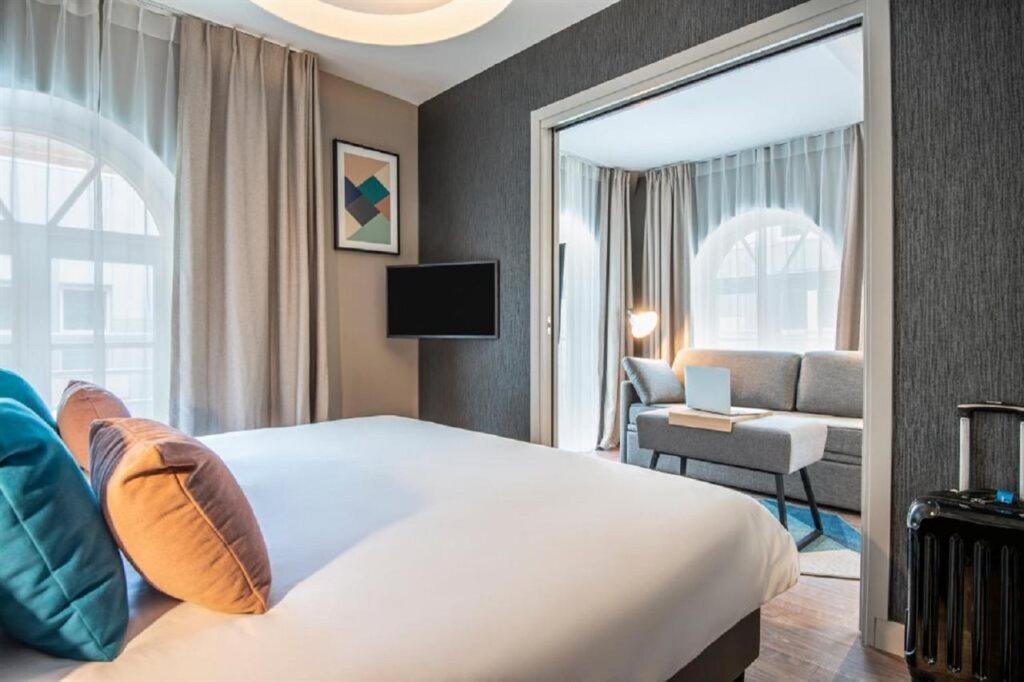 hotel image 8