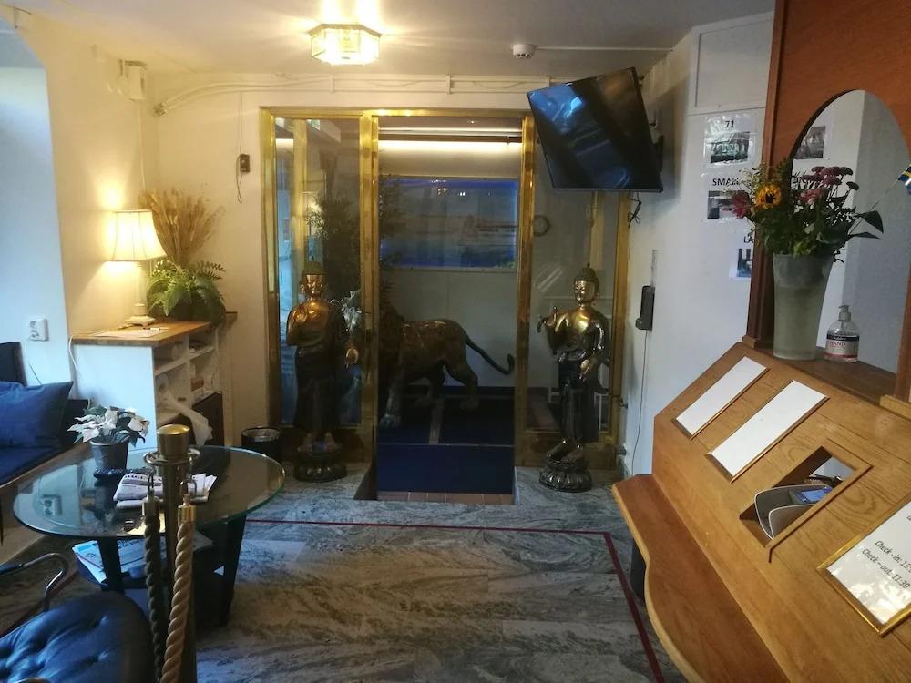 hotel image 9