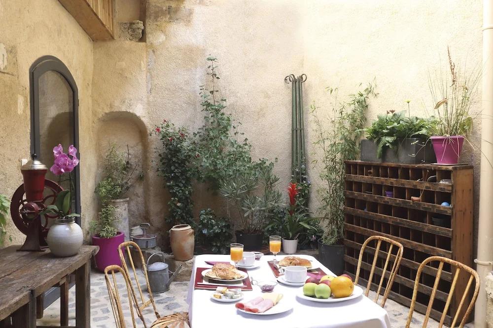 hotel image 12