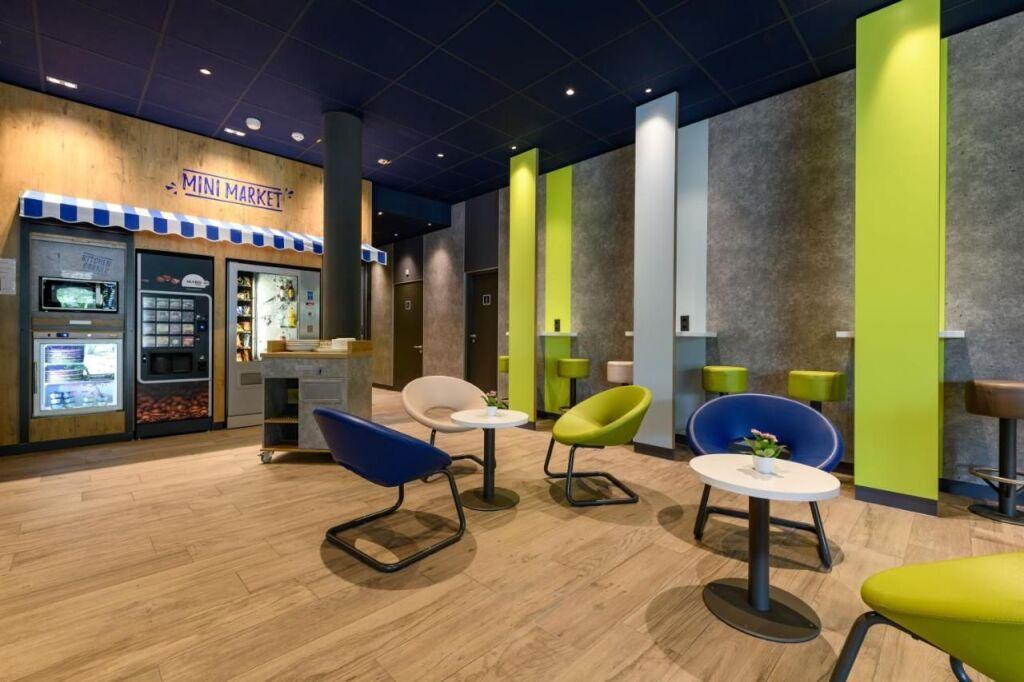 hotel image 12