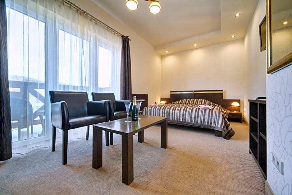 hotel image 13