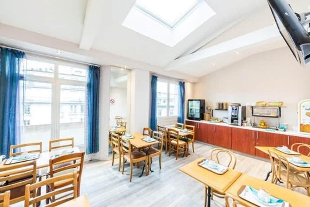hotel image 12