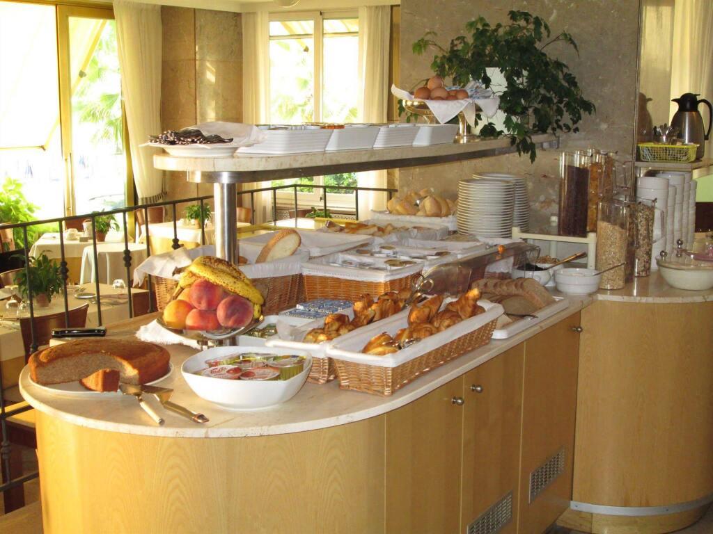 hotel image 18
