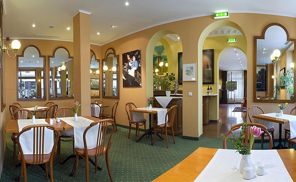 hotel image 13