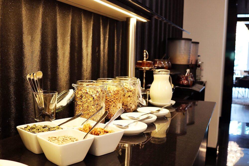 hotel image 13
