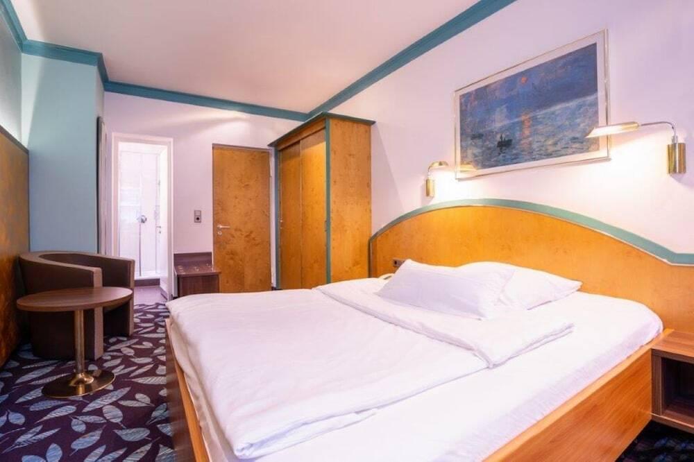 hotel image 11
