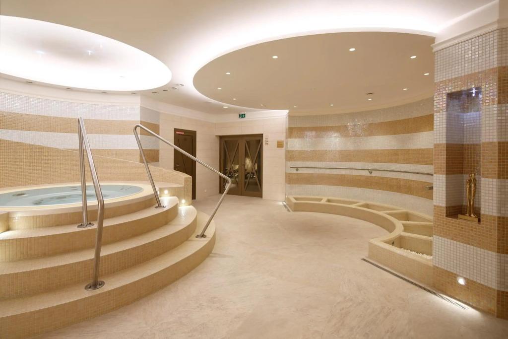 hotel image 13